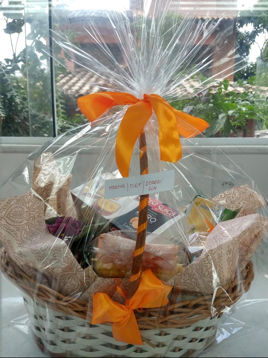 Cesta de café da manhã colonial e/ou cha da tarde - Imagem 2